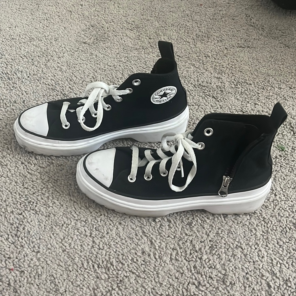 Platform converse with zipper